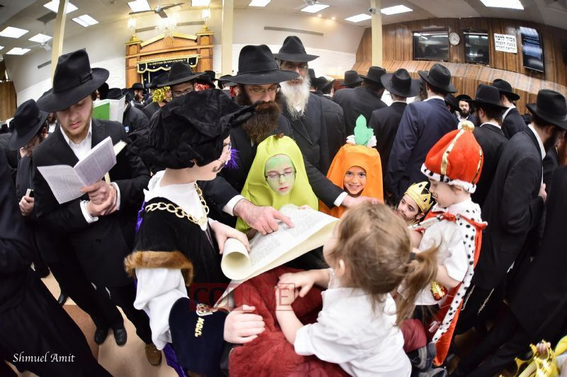 Megillah Readings Around Crown Heights