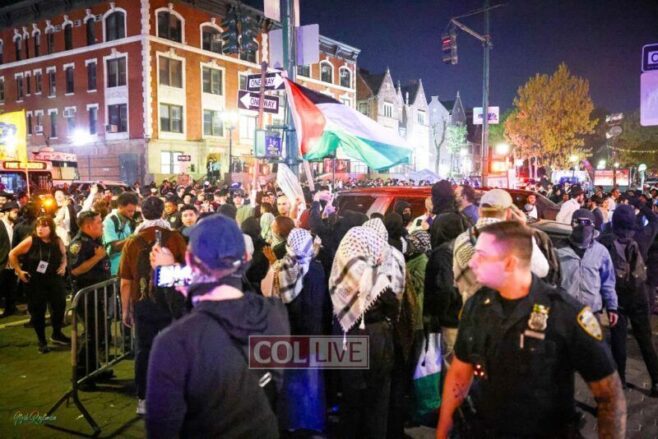After Wave of Protests, NY Approves Buffer Zones Around Jewish Sites