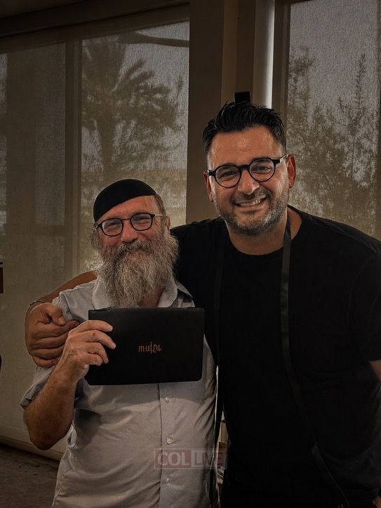 Miami Chef Celebrates Michelin Star With Tefillin
